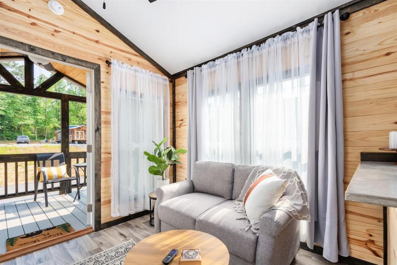 3 Bearly Working Luxury Tiny House Firepit Mins To Lake ガンターズビル エクステリア 写真