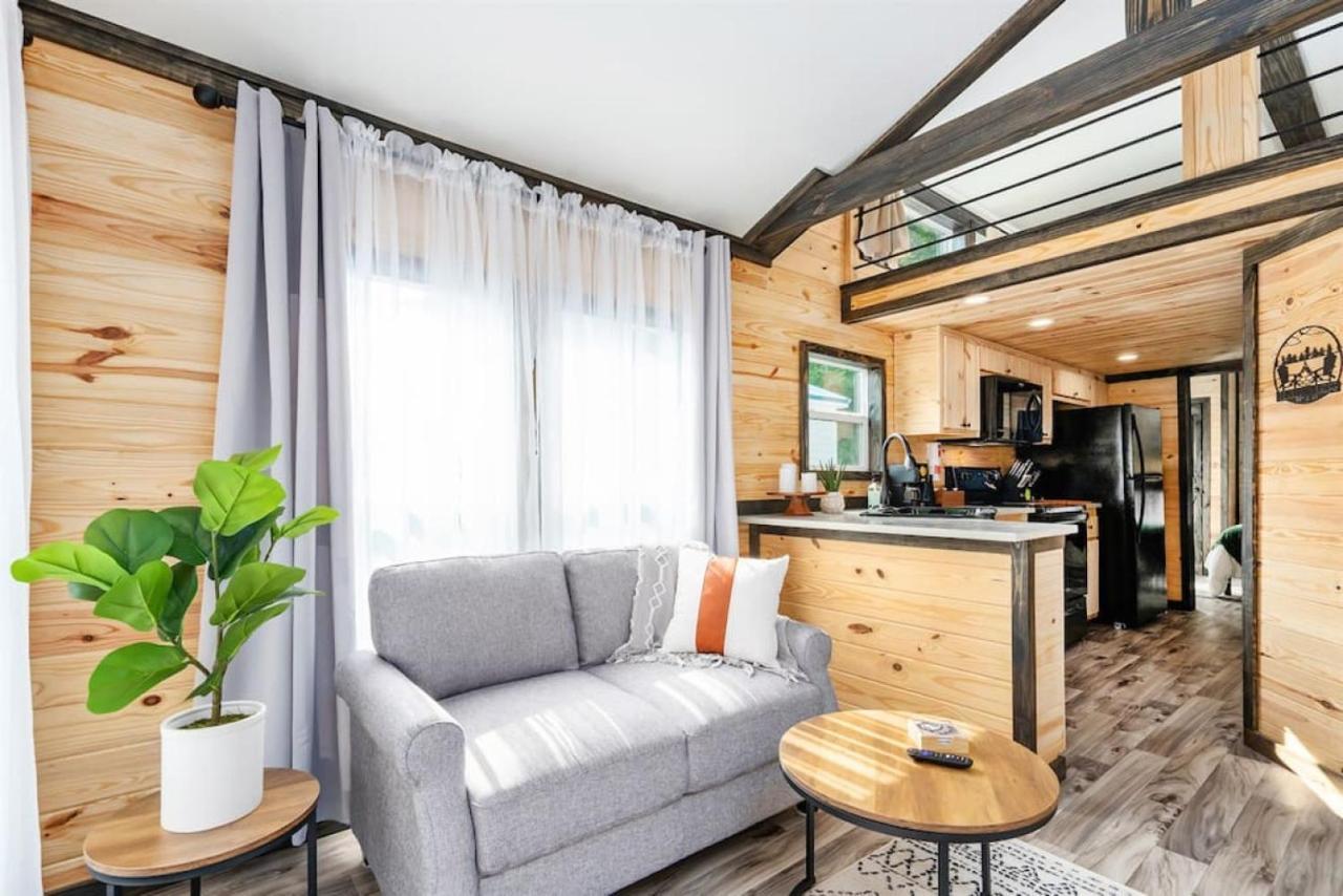 3 Bearly Working Luxury Tiny House Firepit Mins To Lake ガンターズビル エクステリア 写真