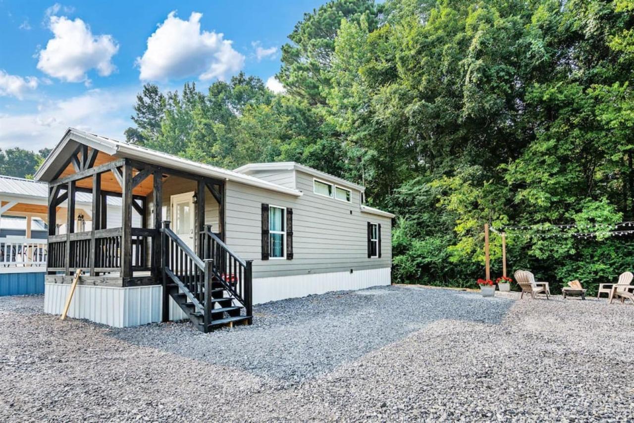 3 Bearly Working Luxury Tiny House Firepit Mins To Lake ガンターズビル エクステリア 写真