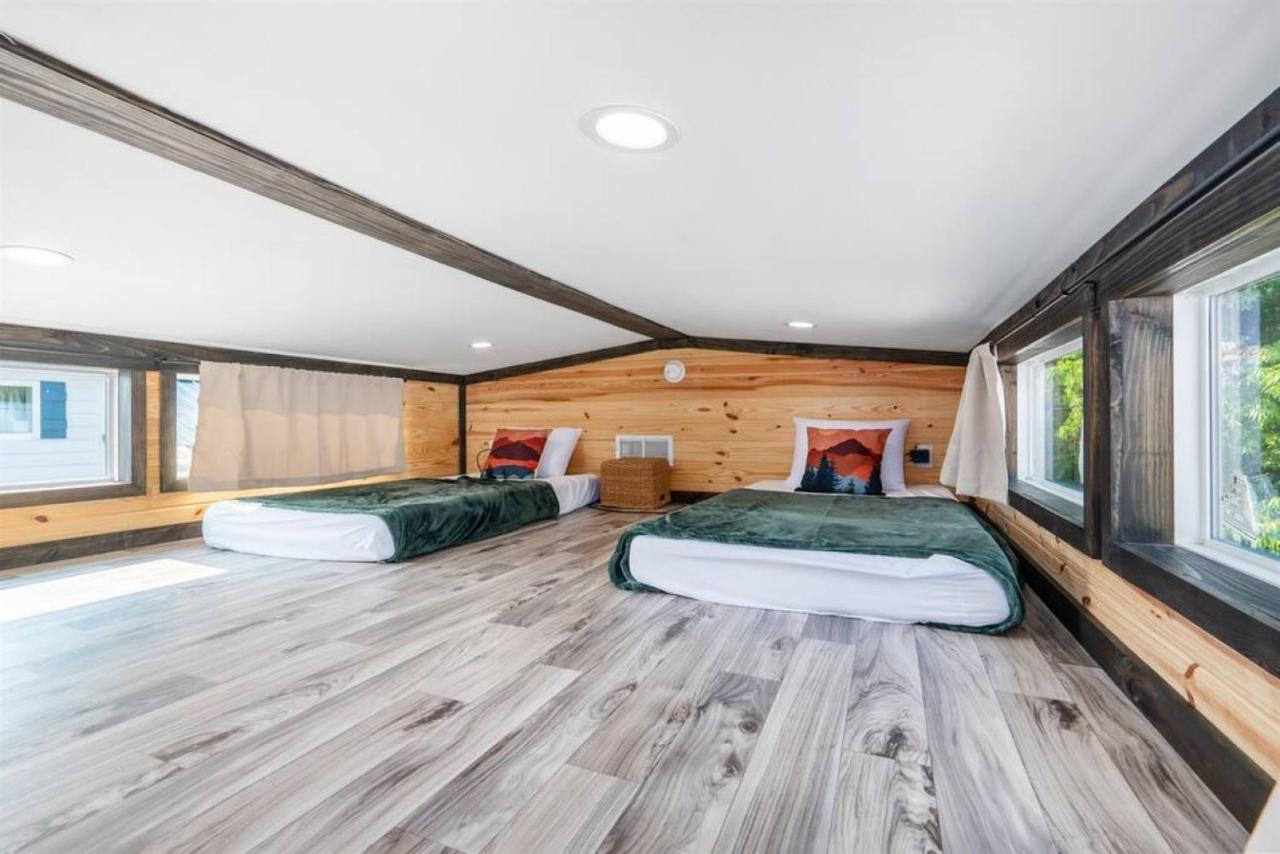 3 Bearly Working Luxury Tiny House Firepit Mins To Lake ガンターズビル エクステリア 写真